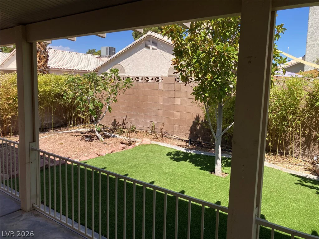 7116 Golden Desert, Las Vegas, NV 89129