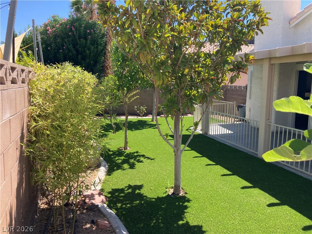 7116 Golden Desert, Las Vegas, NV 89129