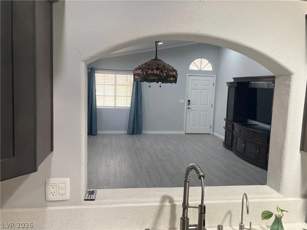 7116 Golden Desert, Las Vegas, NV 89129
