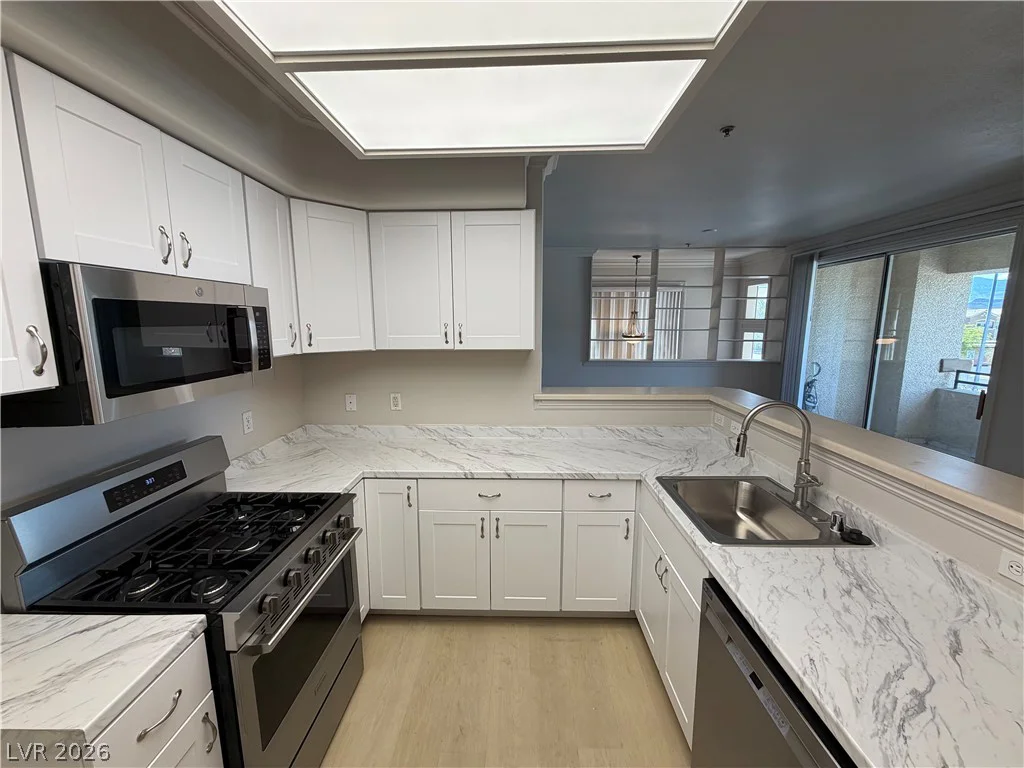 7103 Durango, Las Vegas, NV 89113