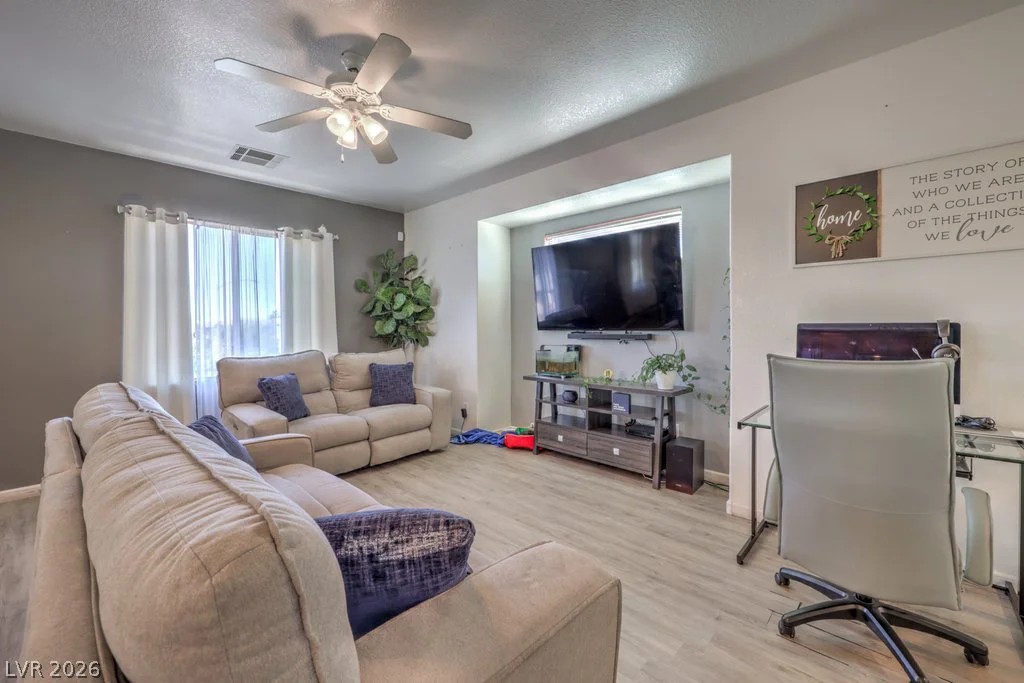 3592 Gloucester Gate, Las Vegas, NV 89122