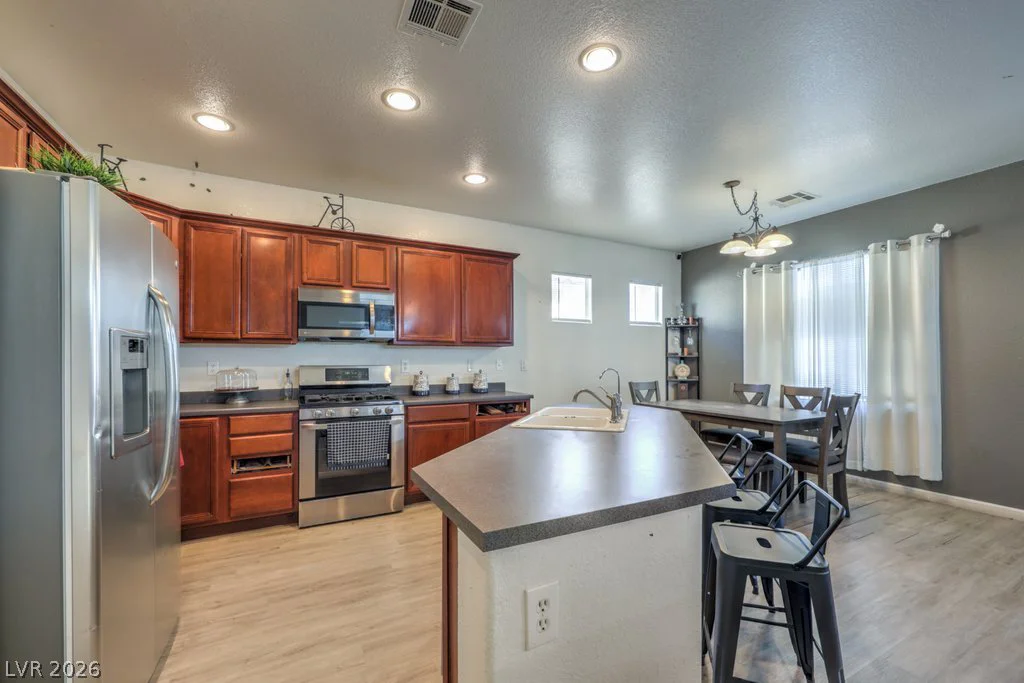 3592 Gloucester Gate, Las Vegas, NV 89122