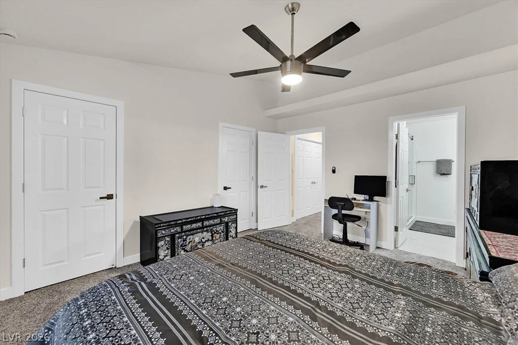 2851 Valley View, Las Vegas, NV 89102