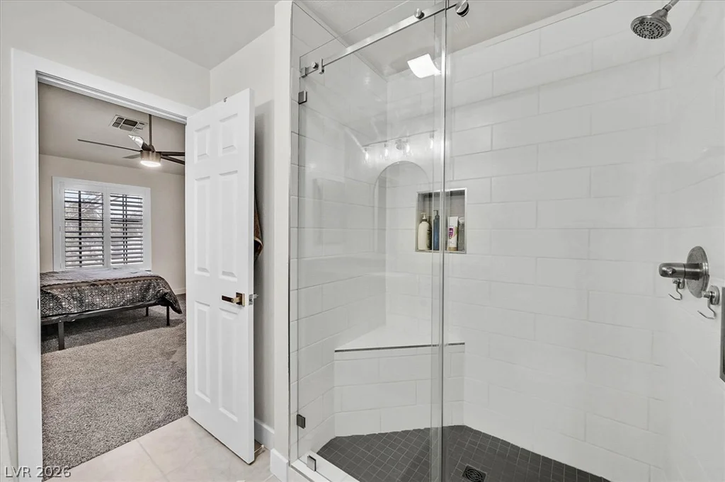 2851 Valley View, Las Vegas, NV 89102