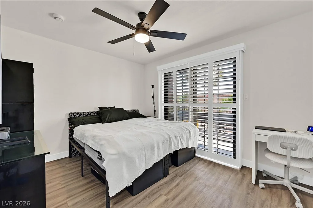 2851 Valley View, Las Vegas, NV 89102