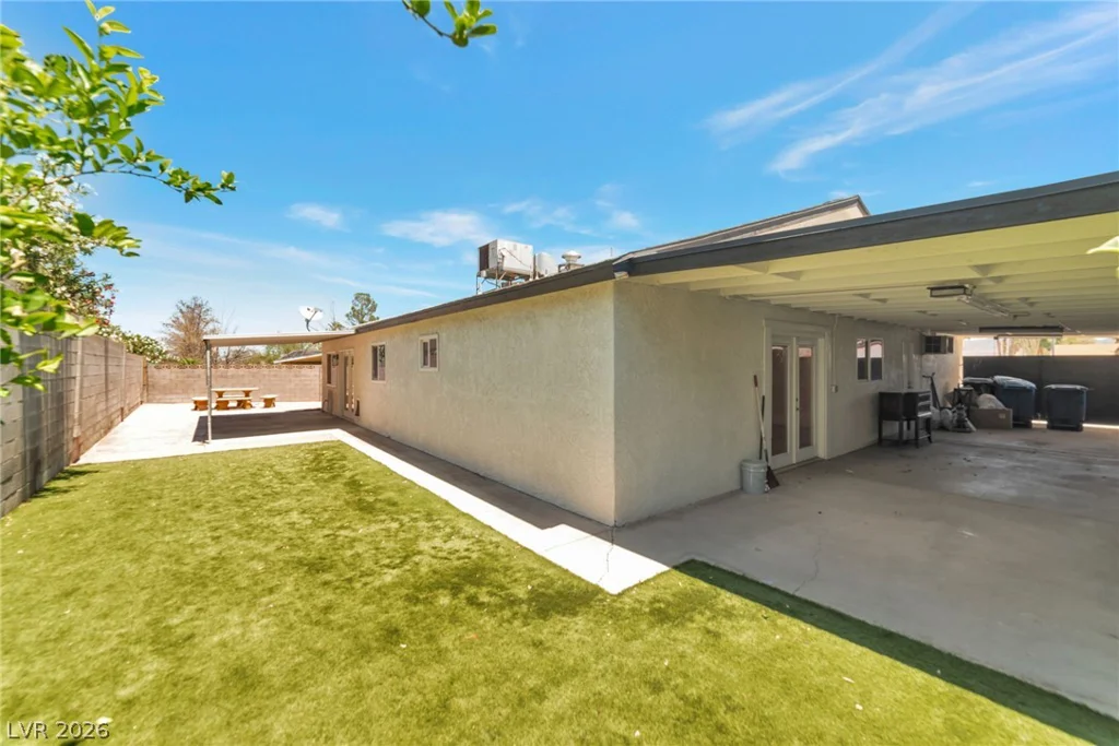 640 Summerland, Henderson, NV 89002
