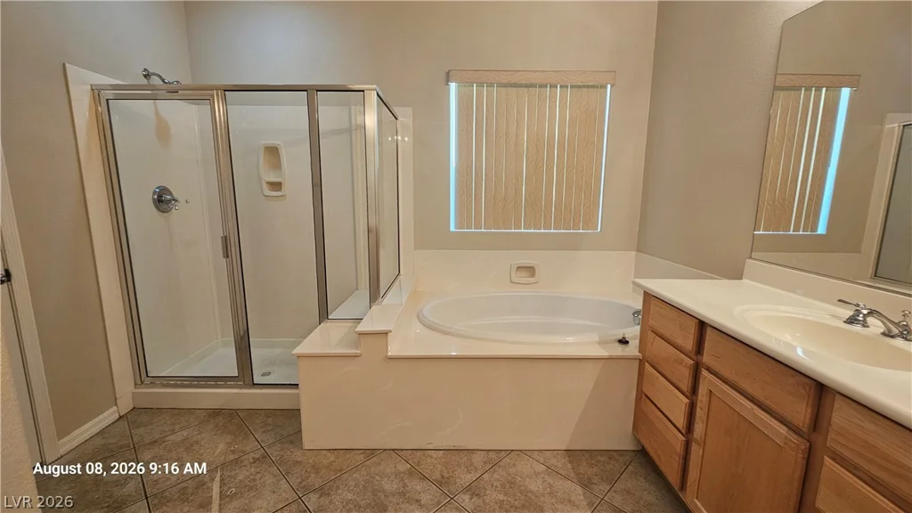 7603 Kenwood Hills, Las Vegas, NV 89131