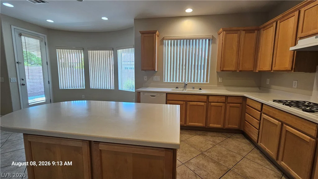 7603 Kenwood Hills, Las Vegas, NV 89131