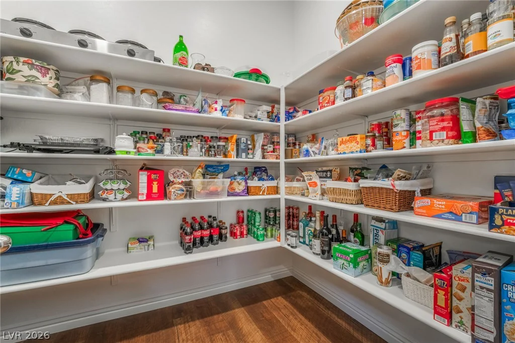 715 Orange Plume, Henderson, NV 89011