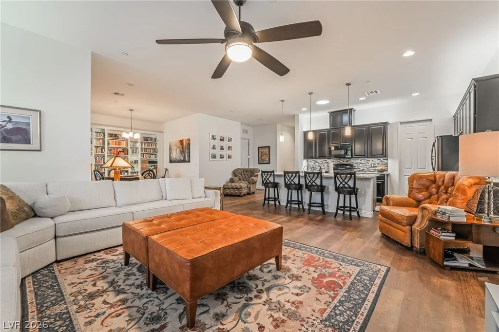 715 Orange Plume, Henderson, NV 89011