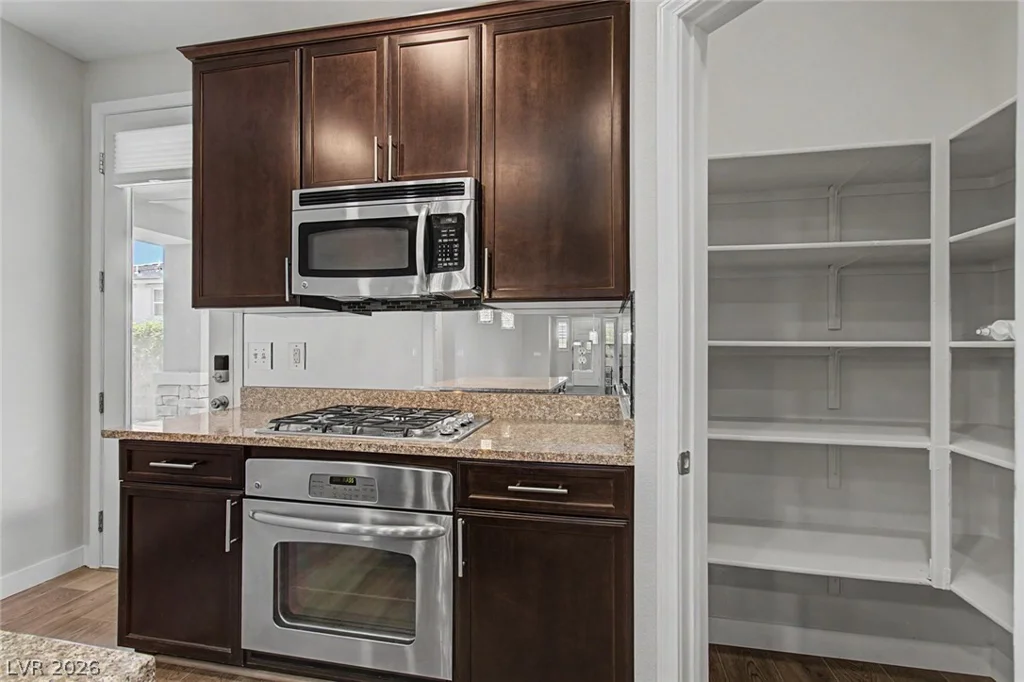 10561 Tranquil Glade, Las Vegas, NV 89135