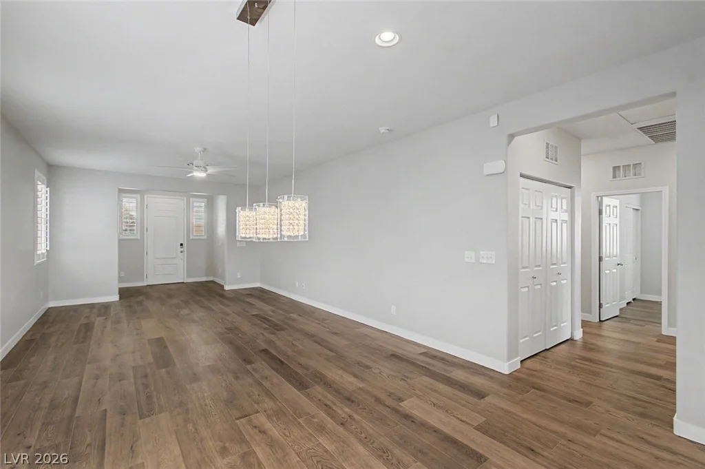 10561 Tranquil Glade, Las Vegas, NV 89135
