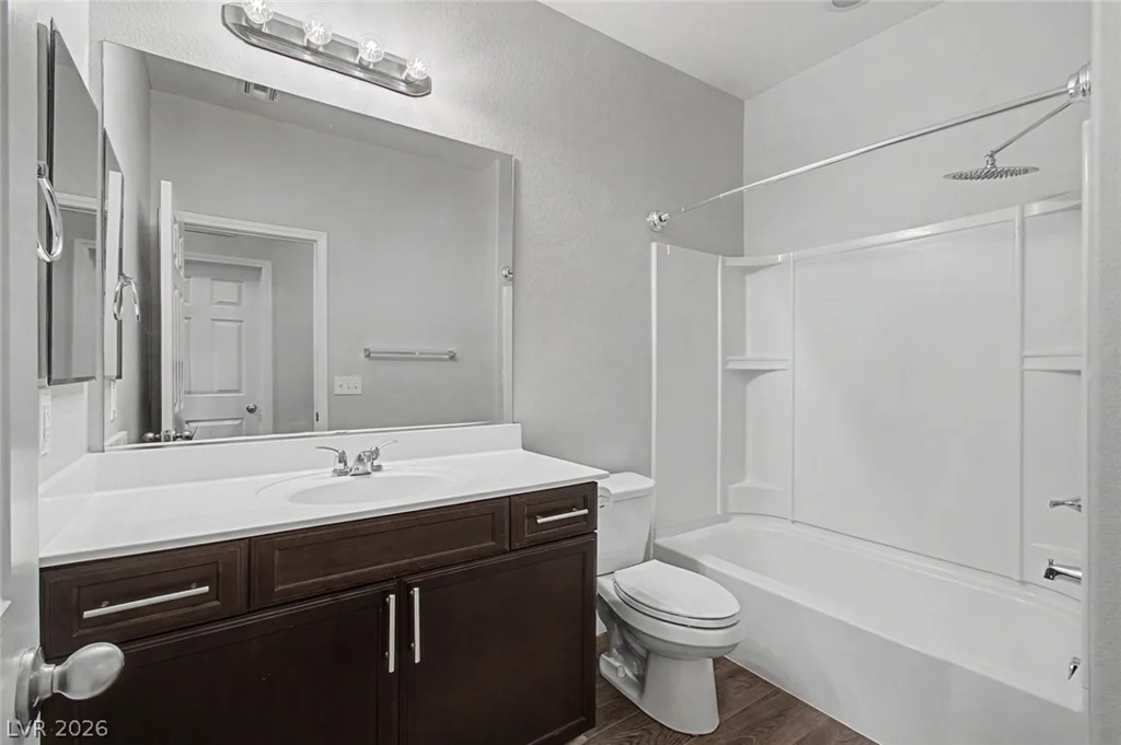 10561 Tranquil Glade, Las Vegas, NV 89135