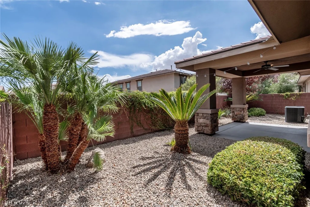 10561 Tranquil Glade, Las Vegas, NV 89135