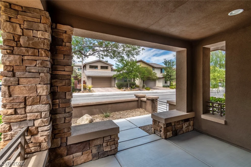 10561 Tranquil Glade, Las Vegas, NV 89135
