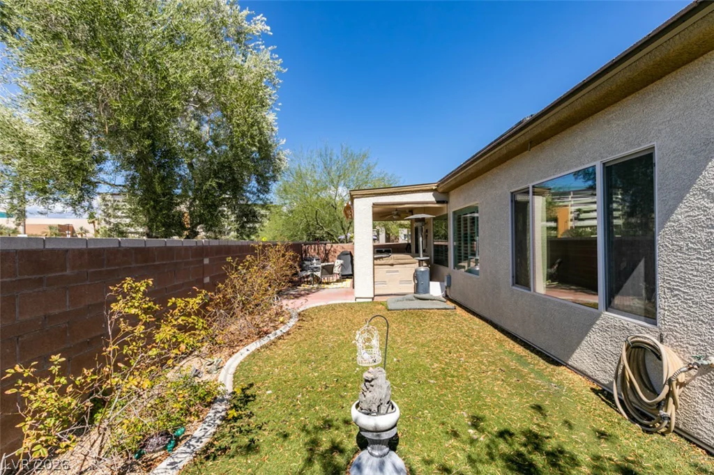 2409 Great Auk, North Las Vegas, NV 89084