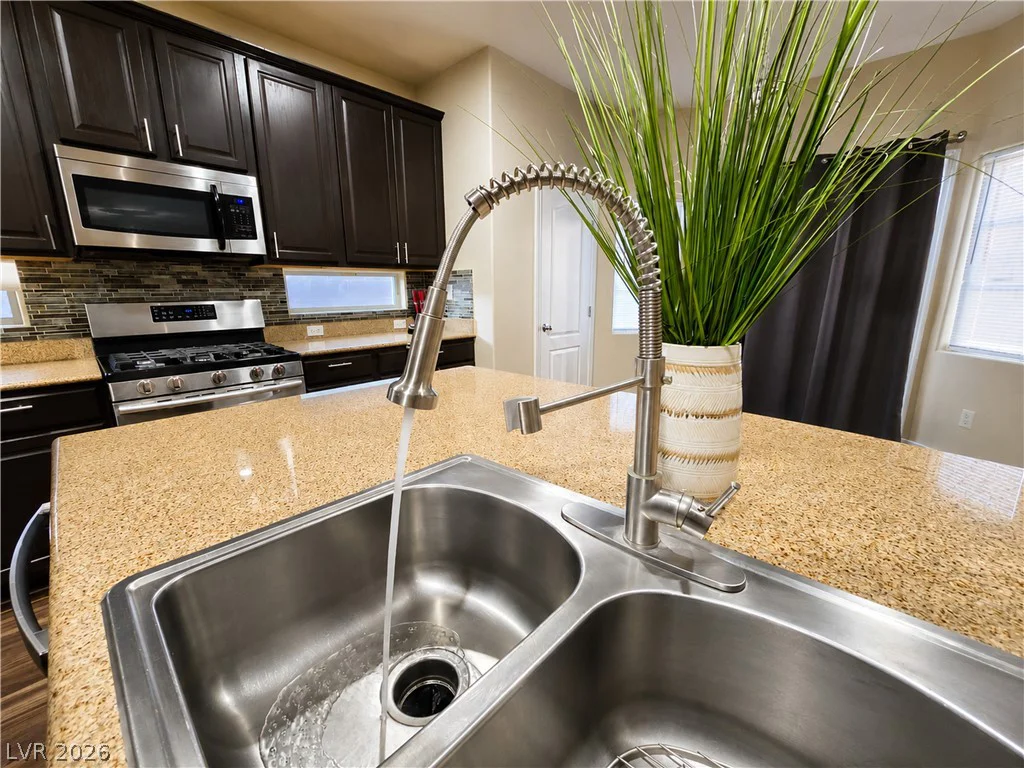 3922 Royal Stone, North Las Vegas, NV 89032