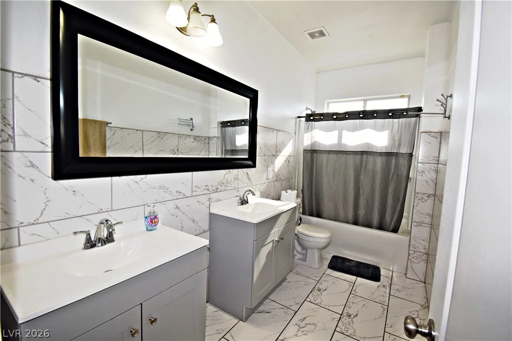 3922 Royal Stone, North Las Vegas, NV 89032