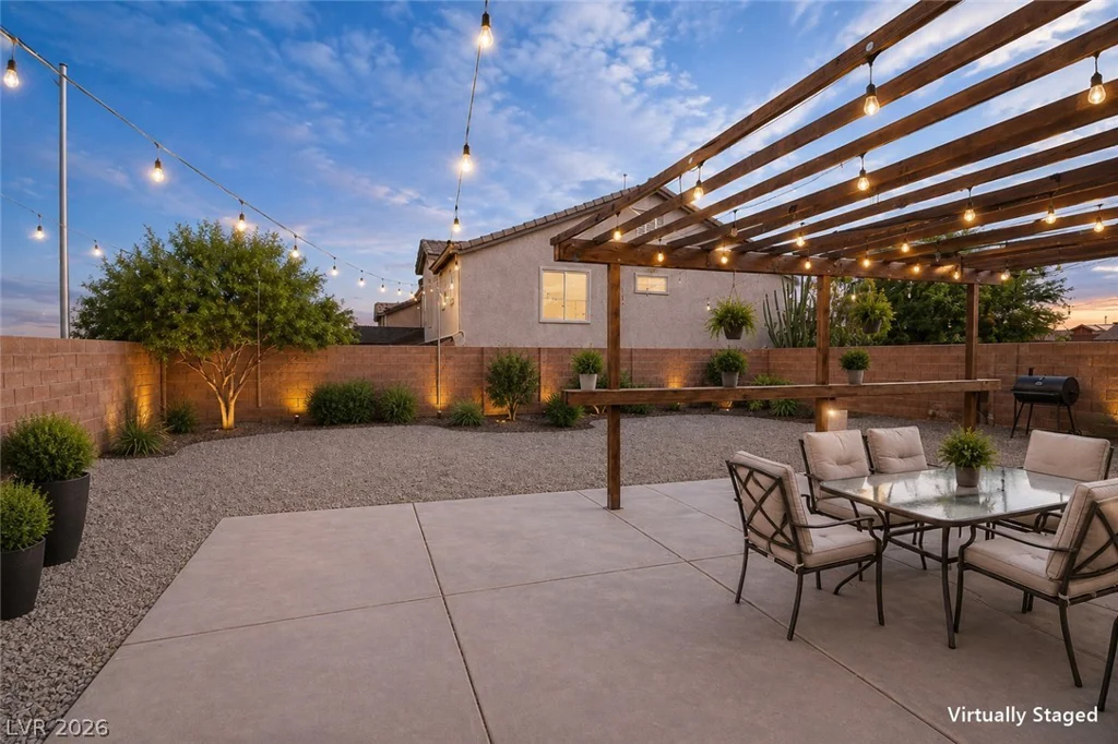 3922 Royal Stone, North Las Vegas, NV 89032