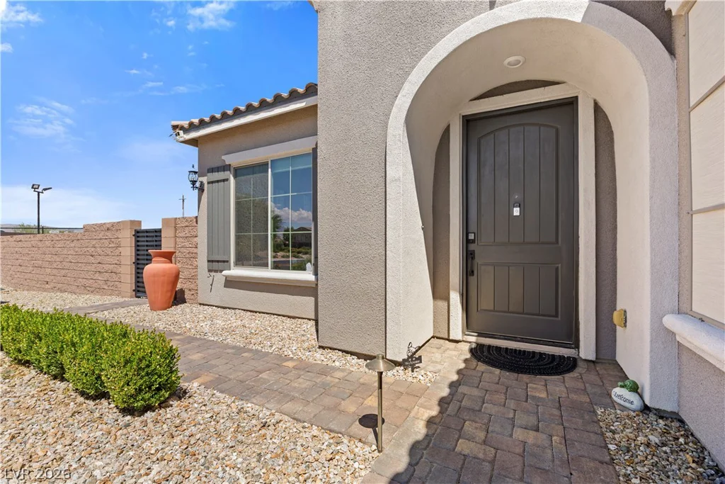 7758 Aztec Sandstone, Las Vegas, NV 89131