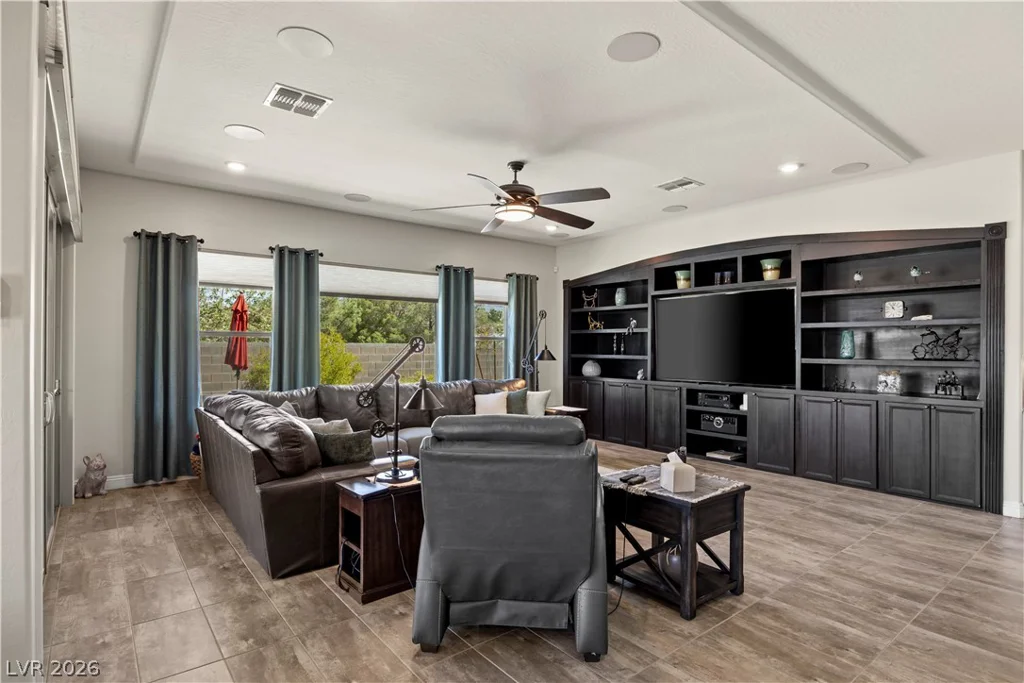 7758 Aztec Sandstone, Las Vegas, NV 89131
