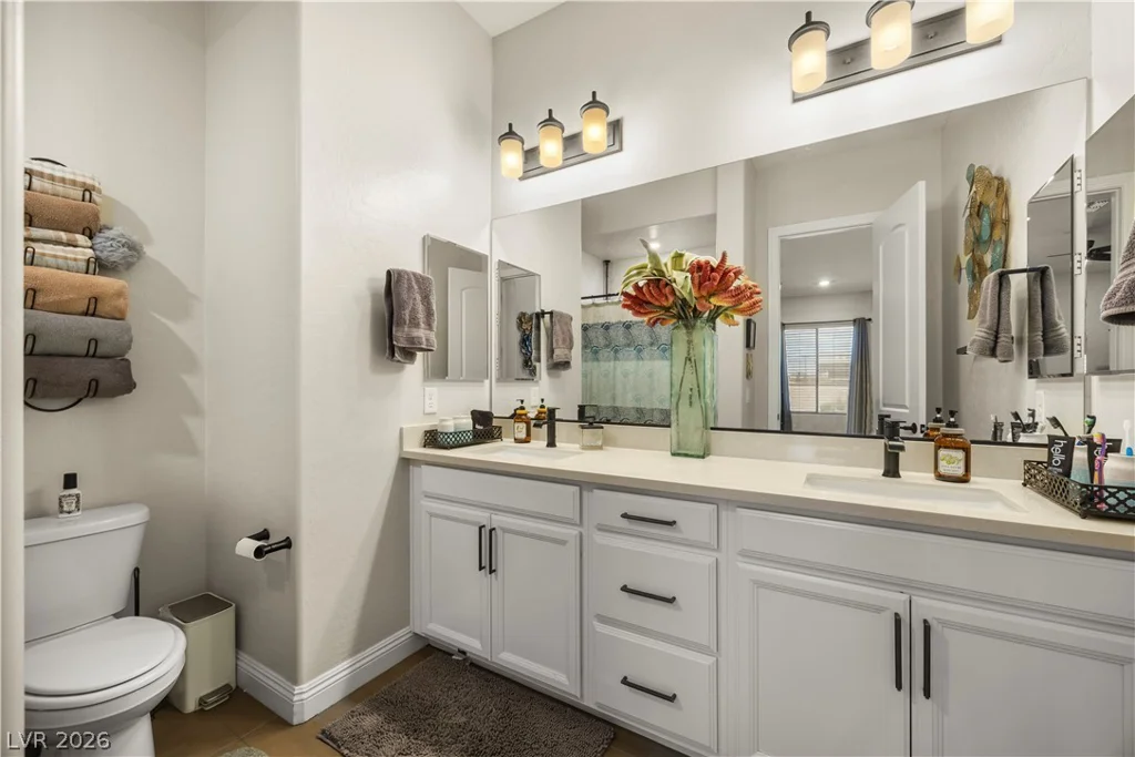7758 Aztec Sandstone, Las Vegas, NV 89131