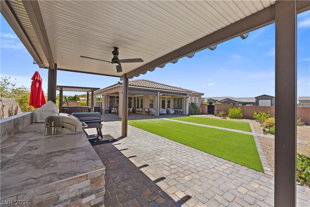 7758 Aztec Sandstone, Las Vegas, NV 89131