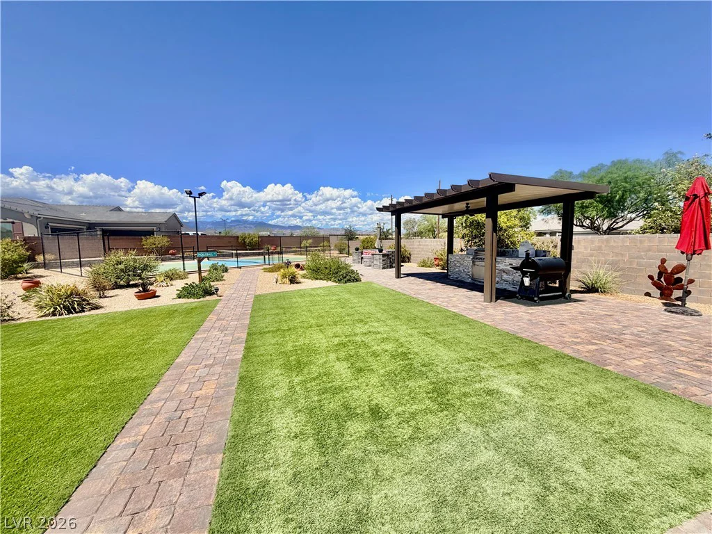 7758 Aztec Sandstone, Las Vegas, NV 89131