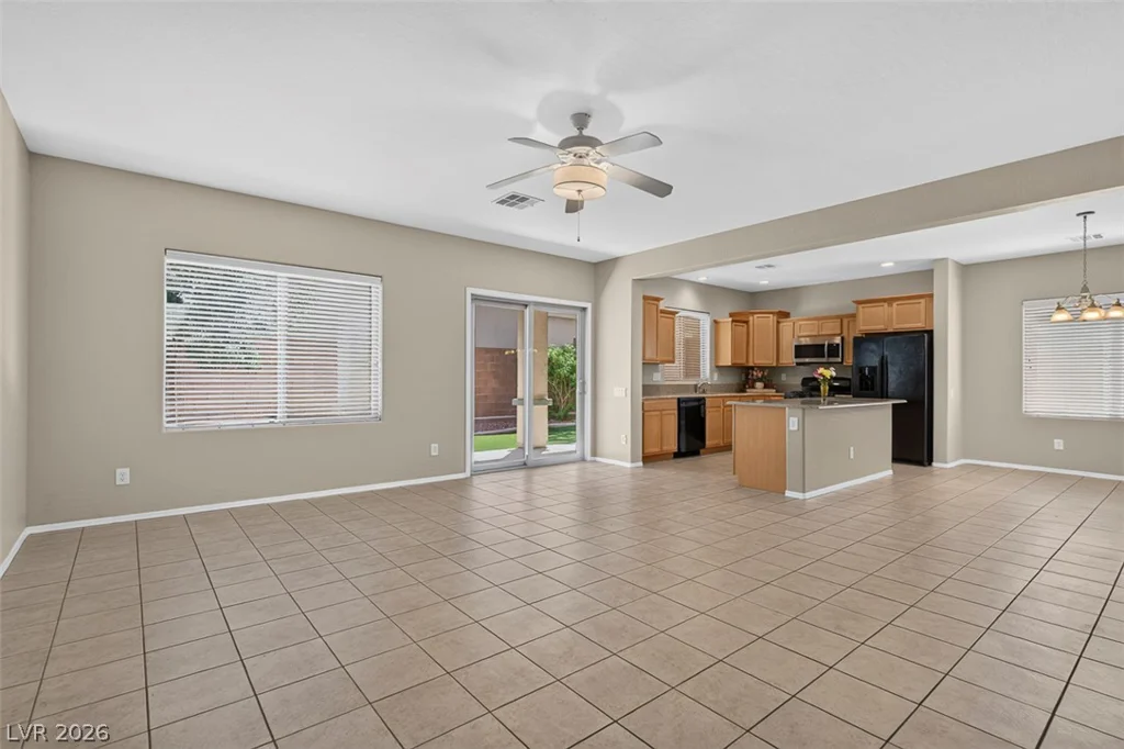 10721 Arusha, Las Vegas, NV 89166