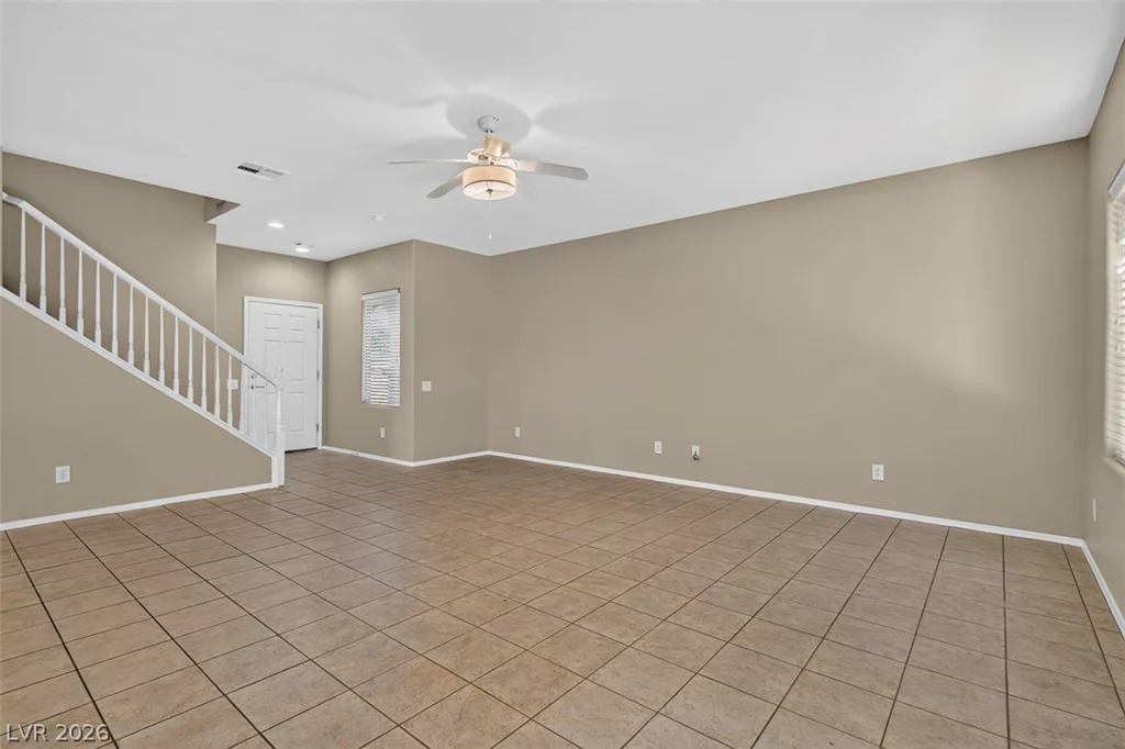 10721 Arusha, Las Vegas, NV 89166