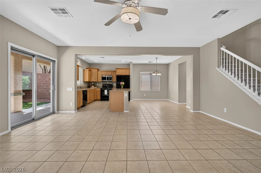 10721 Arusha, Las Vegas, NV 89166