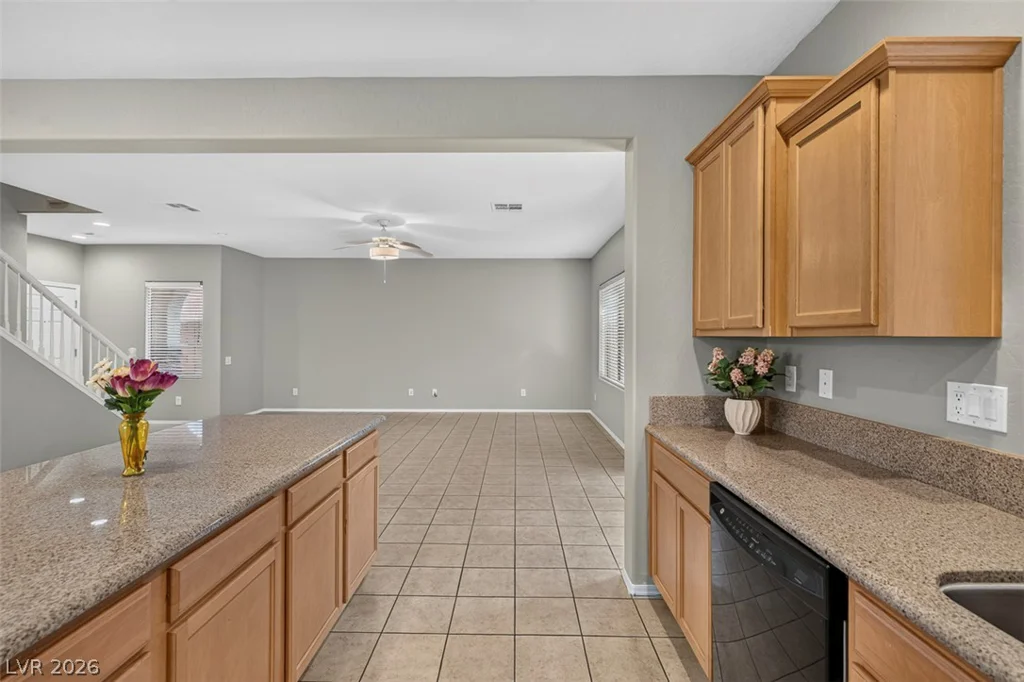 10721 Arusha, Las Vegas, NV 89166