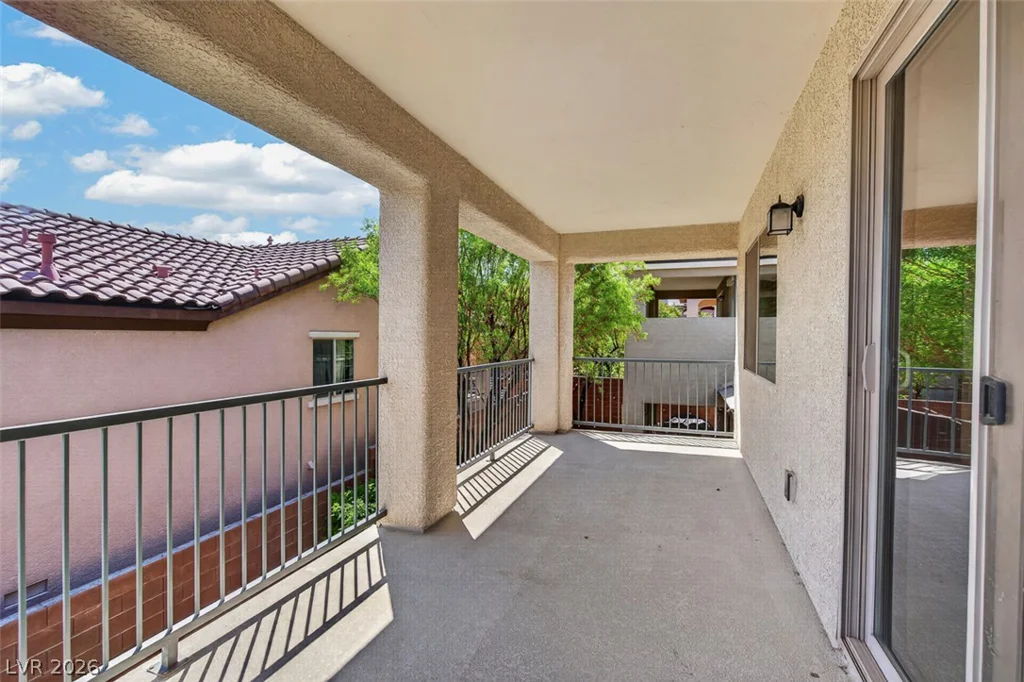 10721 Arusha, Las Vegas, NV 89166