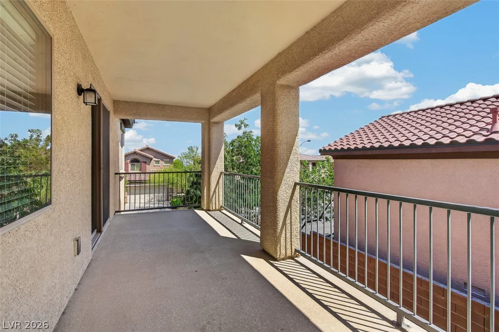 10721 Arusha, Las Vegas, NV 89166