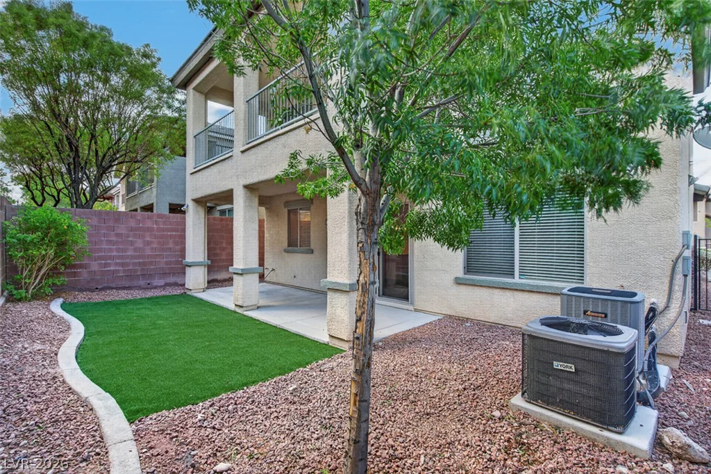 10721 Arusha, Las Vegas, NV 89166