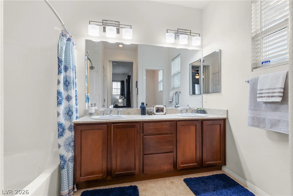 8443 Classique, Las Vegas, NV 89178