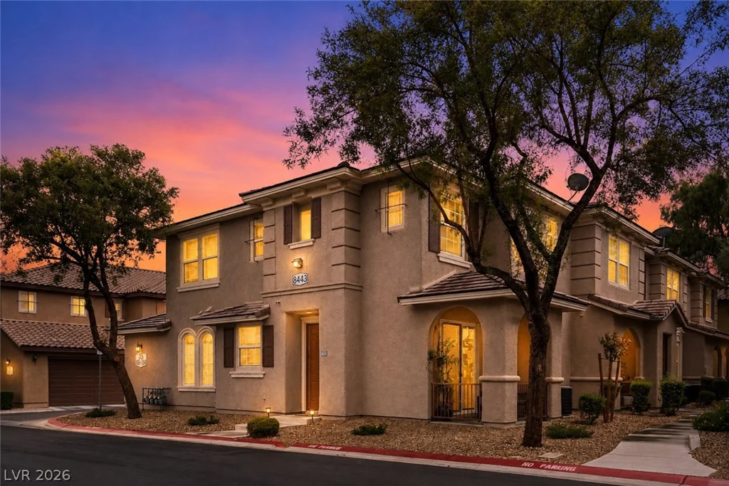 8443 Classique, Las Vegas, NV 89178