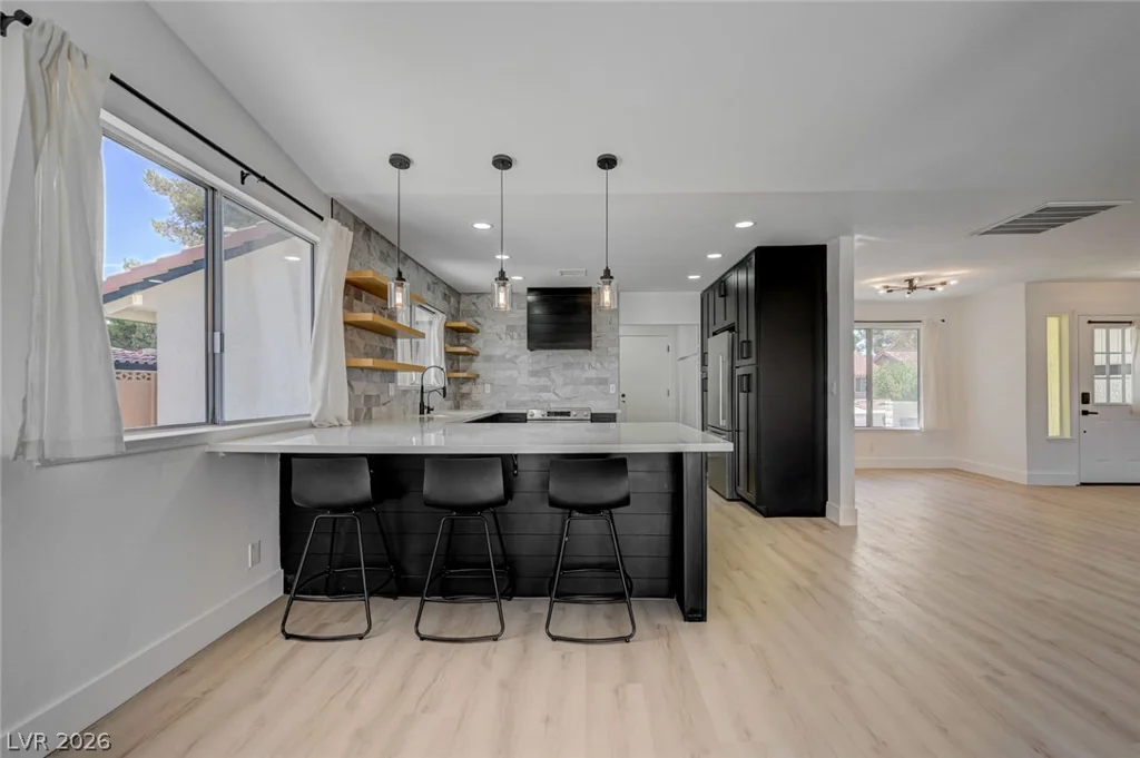 8904 Pesaro, Las Vegas, NV 89117