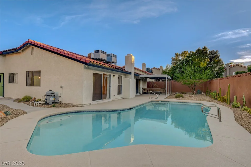 8904 Pesaro, Las Vegas, NV 89117