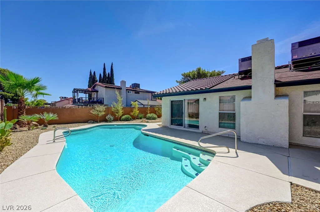 8904 Pesaro, Las Vegas, NV 89117