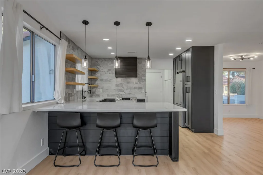 8904 Pesaro, Las Vegas, NV 89117