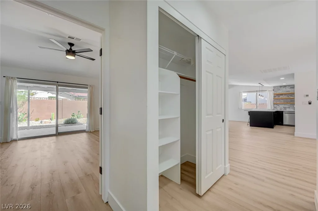 8904 Pesaro, Las Vegas, NV 89117