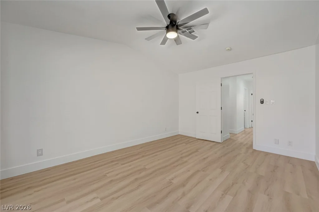 8904 Pesaro, Las Vegas, NV 89117