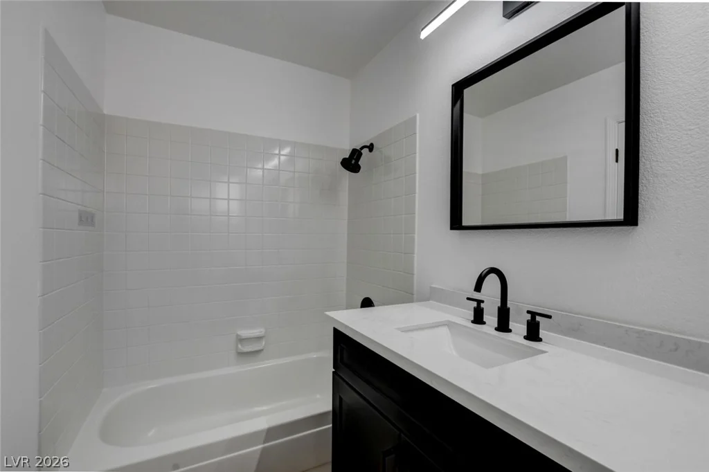 8904 Pesaro, Las Vegas, NV 89117