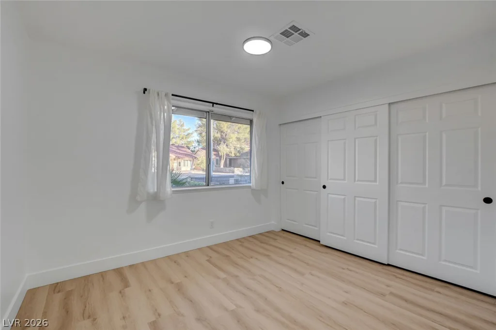 8904 Pesaro, Las Vegas, NV 89117
