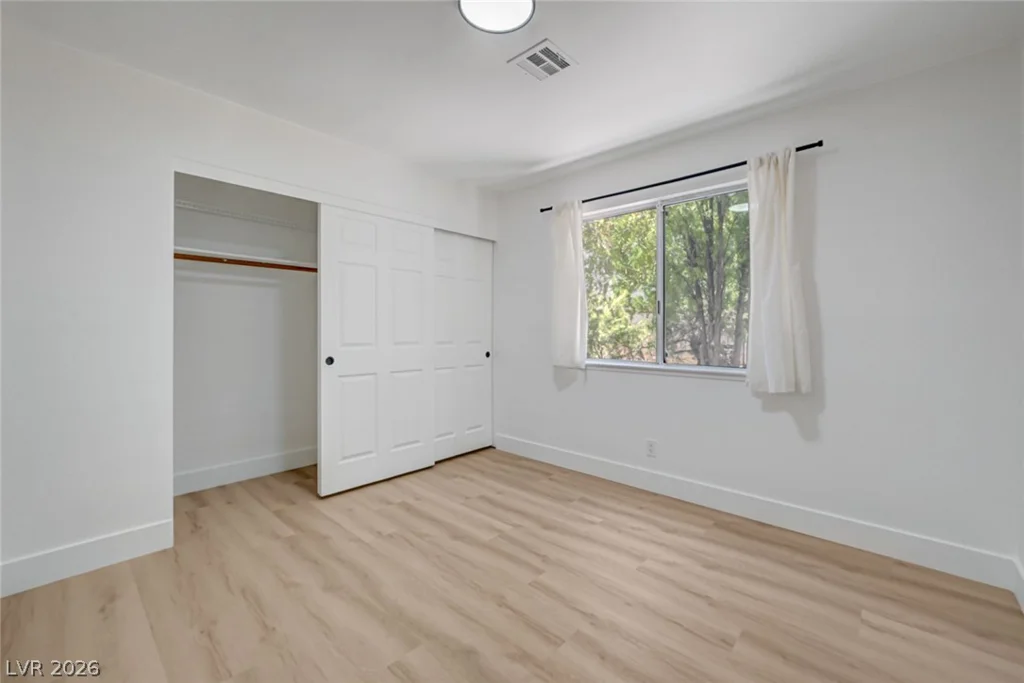 8904 Pesaro, Las Vegas, NV 89117