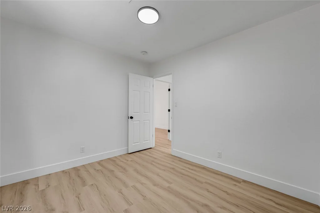 8904 Pesaro, Las Vegas, NV 89117