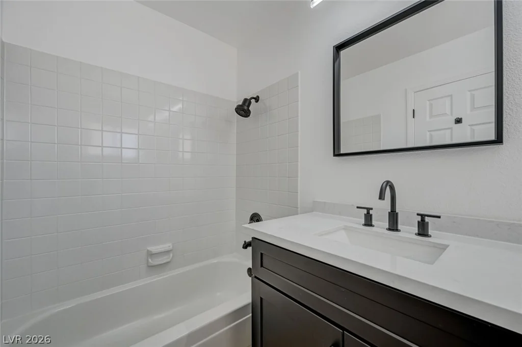 8904 Pesaro, Las Vegas, NV 89117