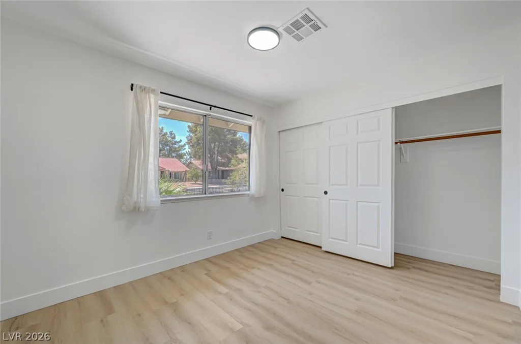 8904 Pesaro, Las Vegas, NV 89117