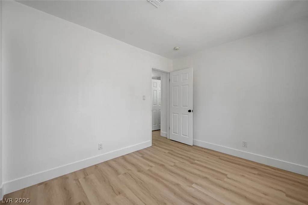 8904 Pesaro, Las Vegas, NV 89117